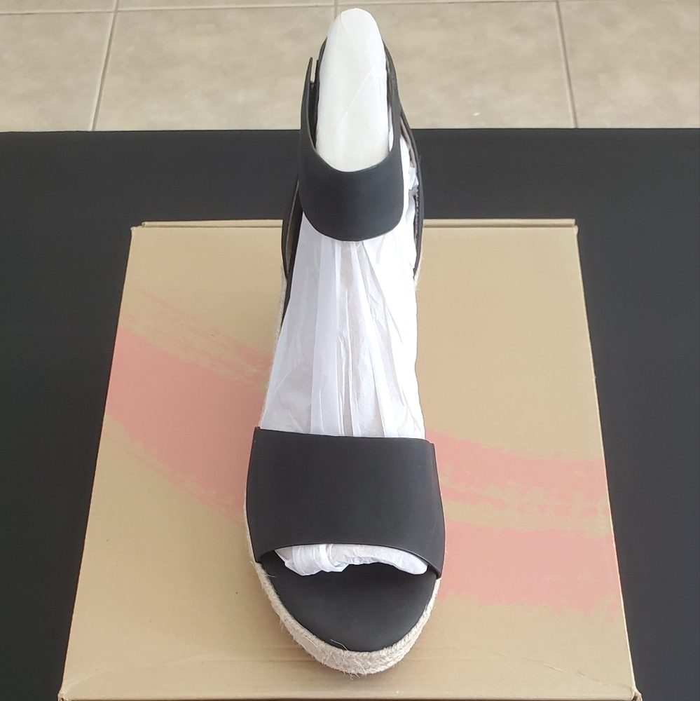 Soul Naturalizer Oakley Black Women's Casual Shoes. Size 10M